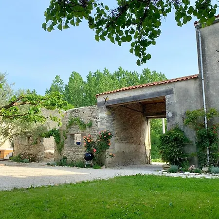 Corps De Ferme La Limandière Piscine, Jacuzzi, Pétanque&volley Ball